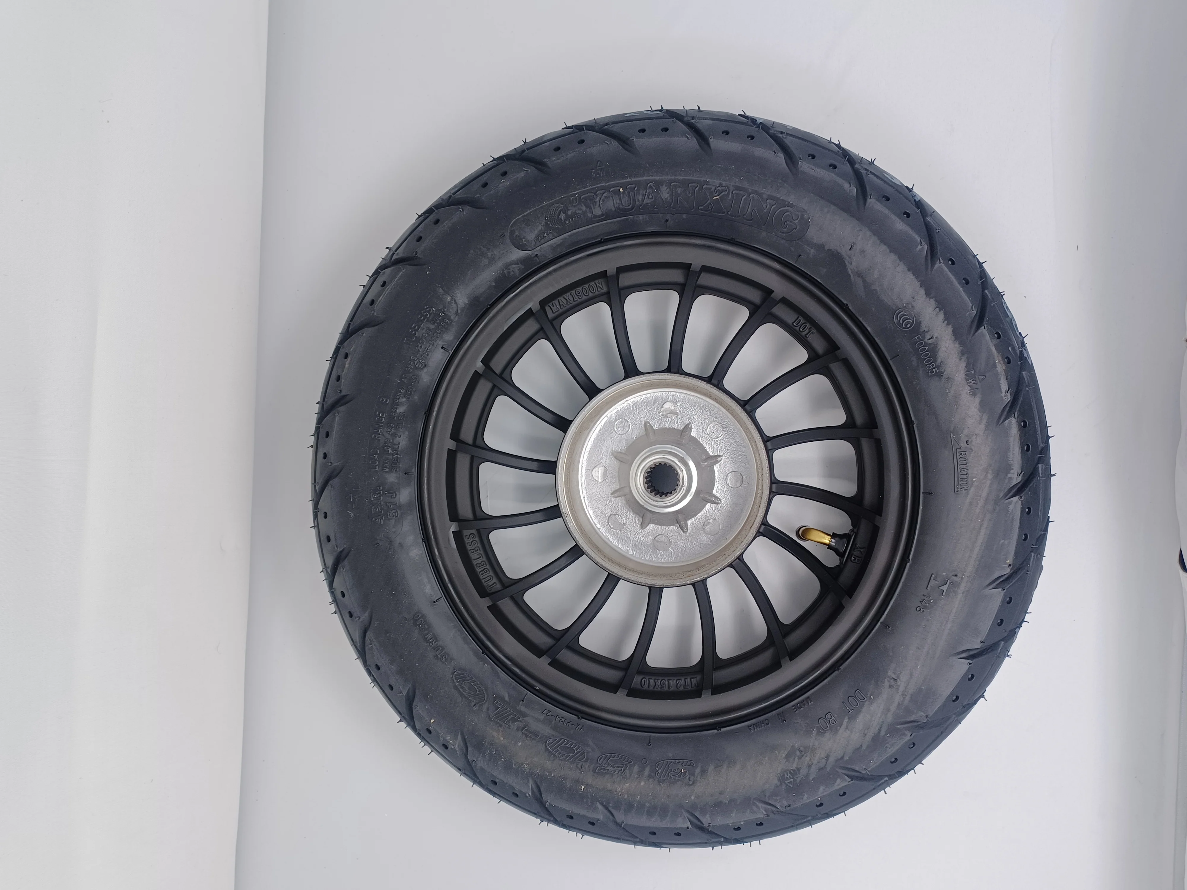 50cc Roma Scooter Rear Tire ON RIM 42700-S9E1-0000 - Image 6
