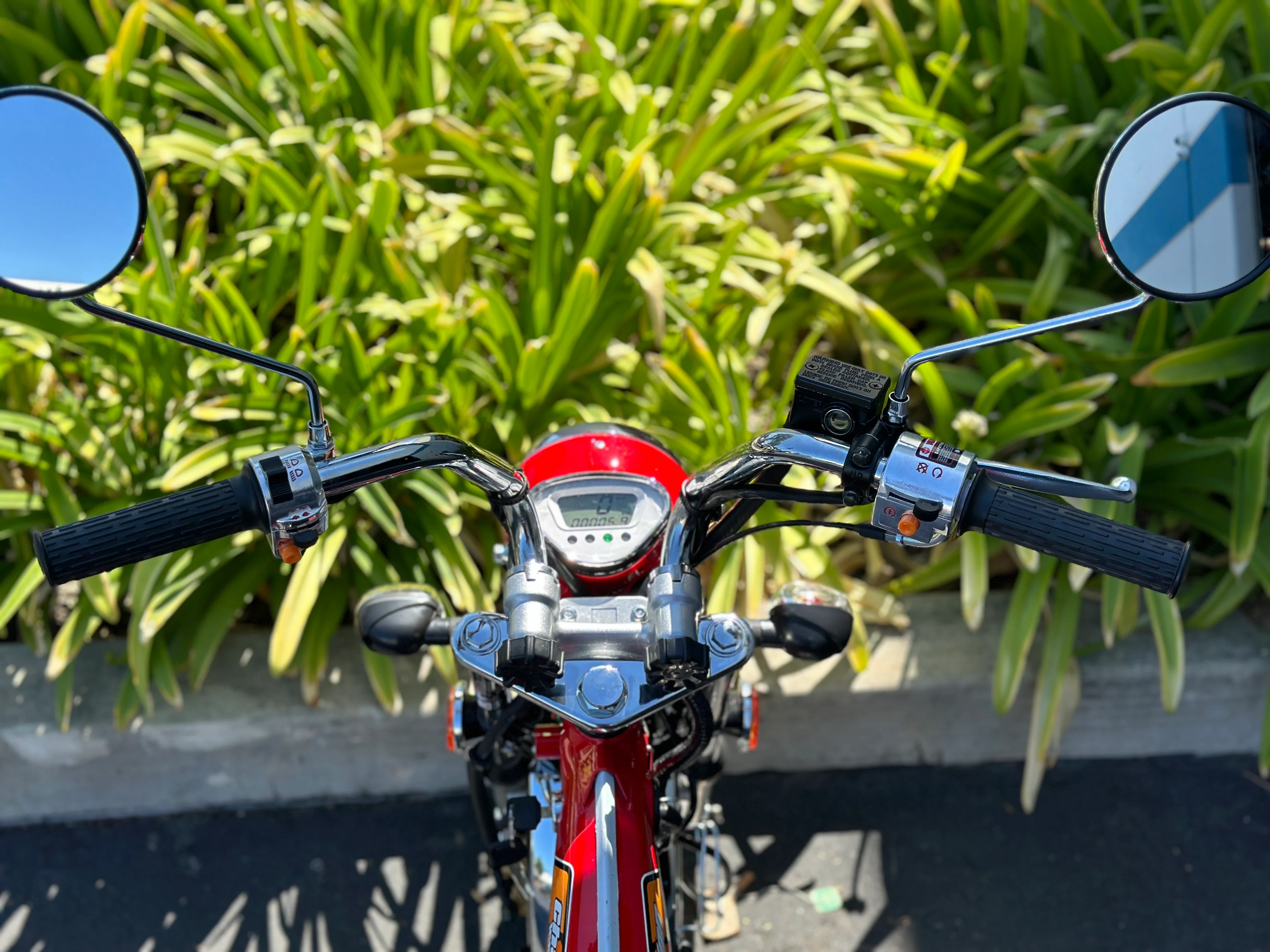 Venom Mini 125 | Semi-Auto Motorcycle | 4 Speed - Image 18