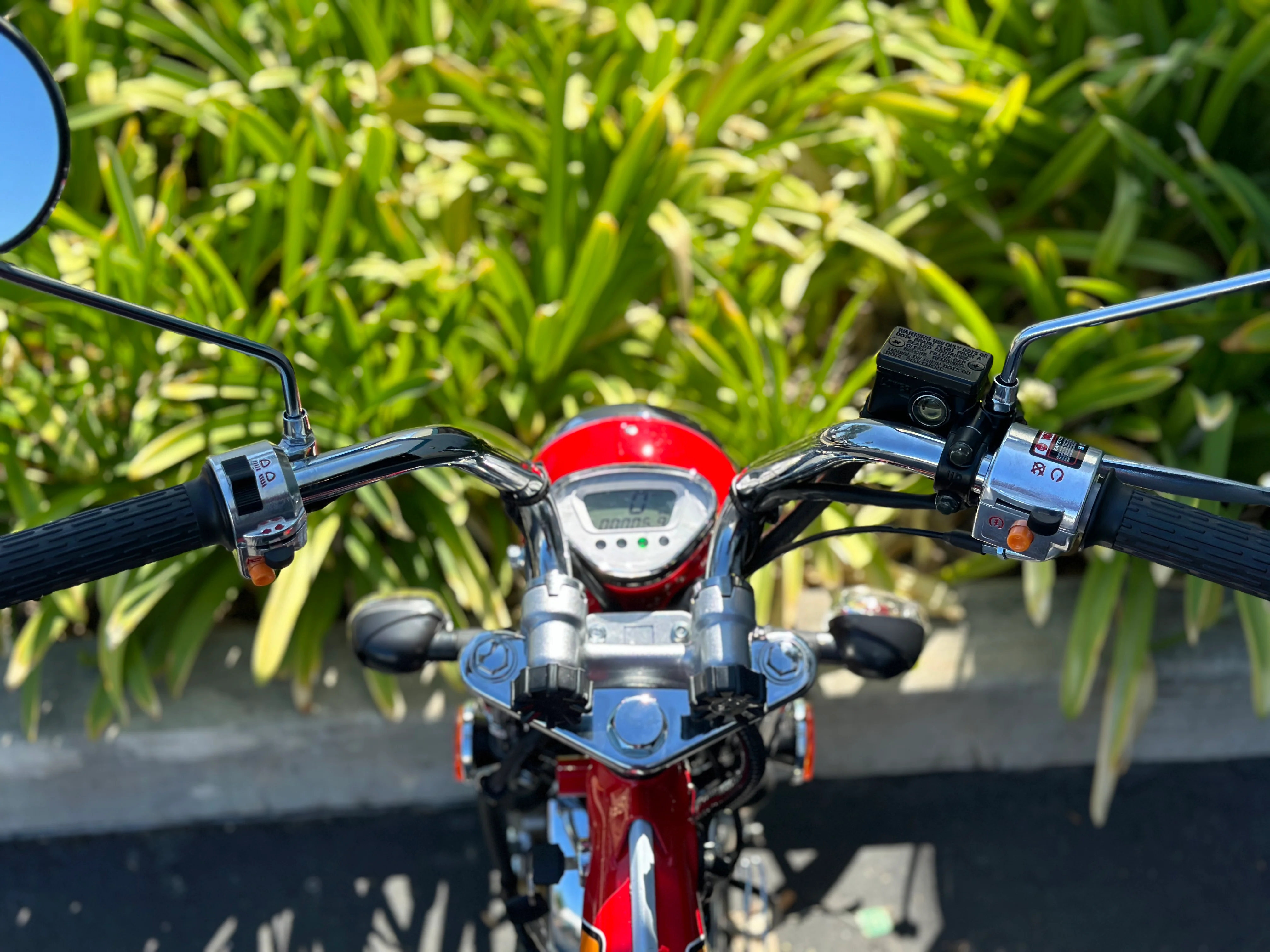 Venom Mini 125 | Semi-Auto Motorcycle | 4 Speed - Image 33