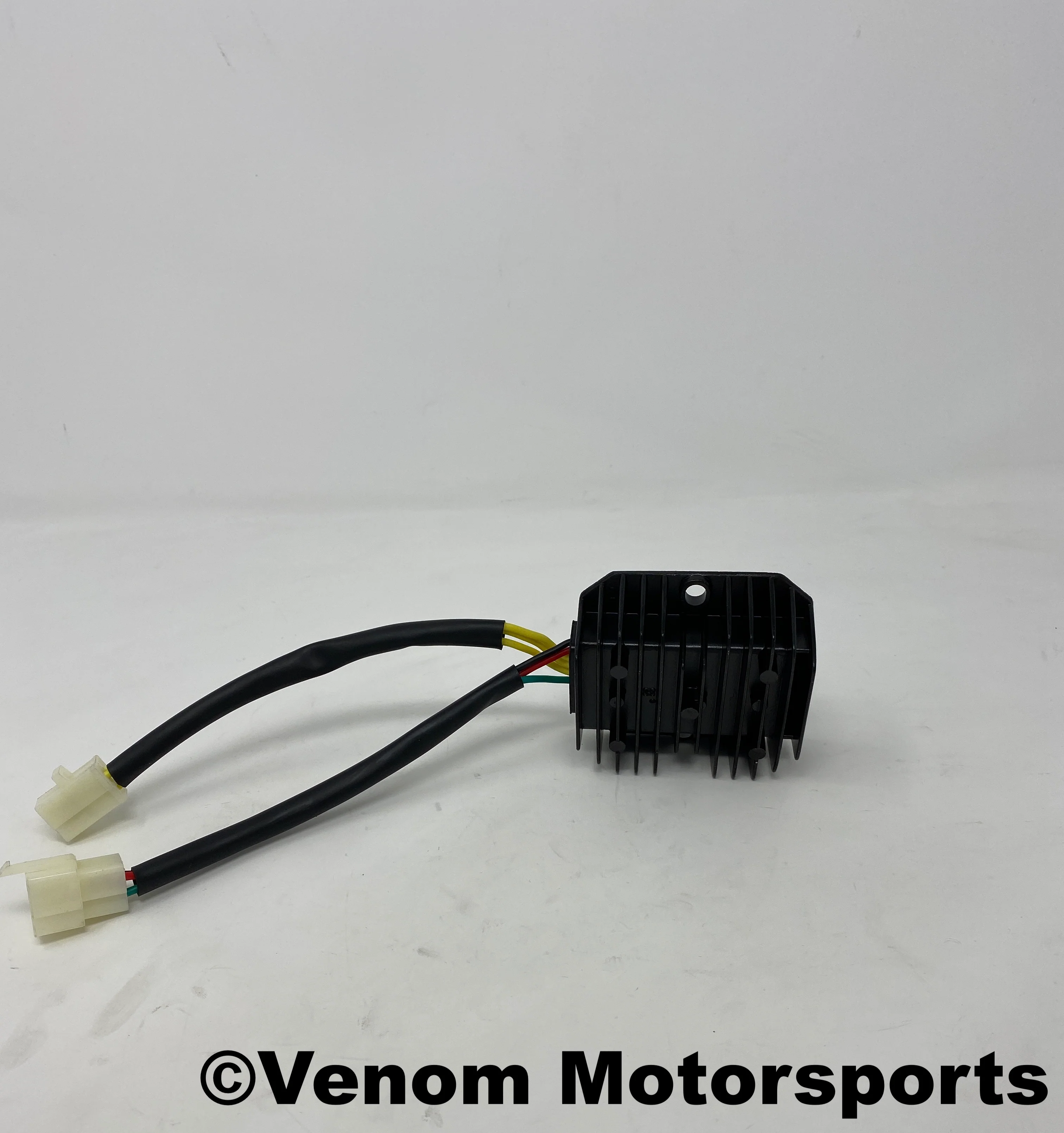 X22R 250cc | Voltage Regulator / Rectifier (01020025) - Image 2
