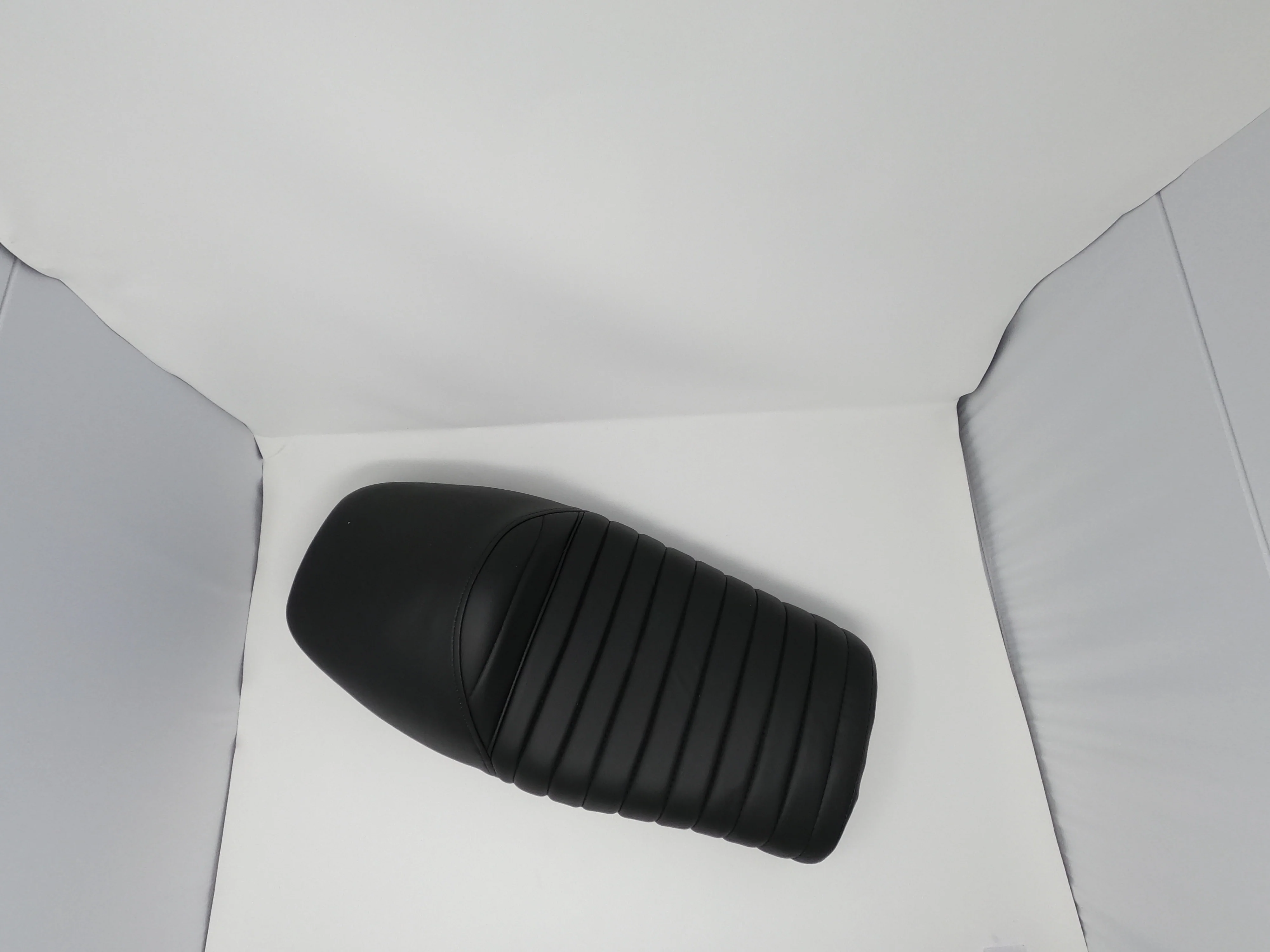 Sportster 250cc Chopper | Seat (05010082) - Image 3