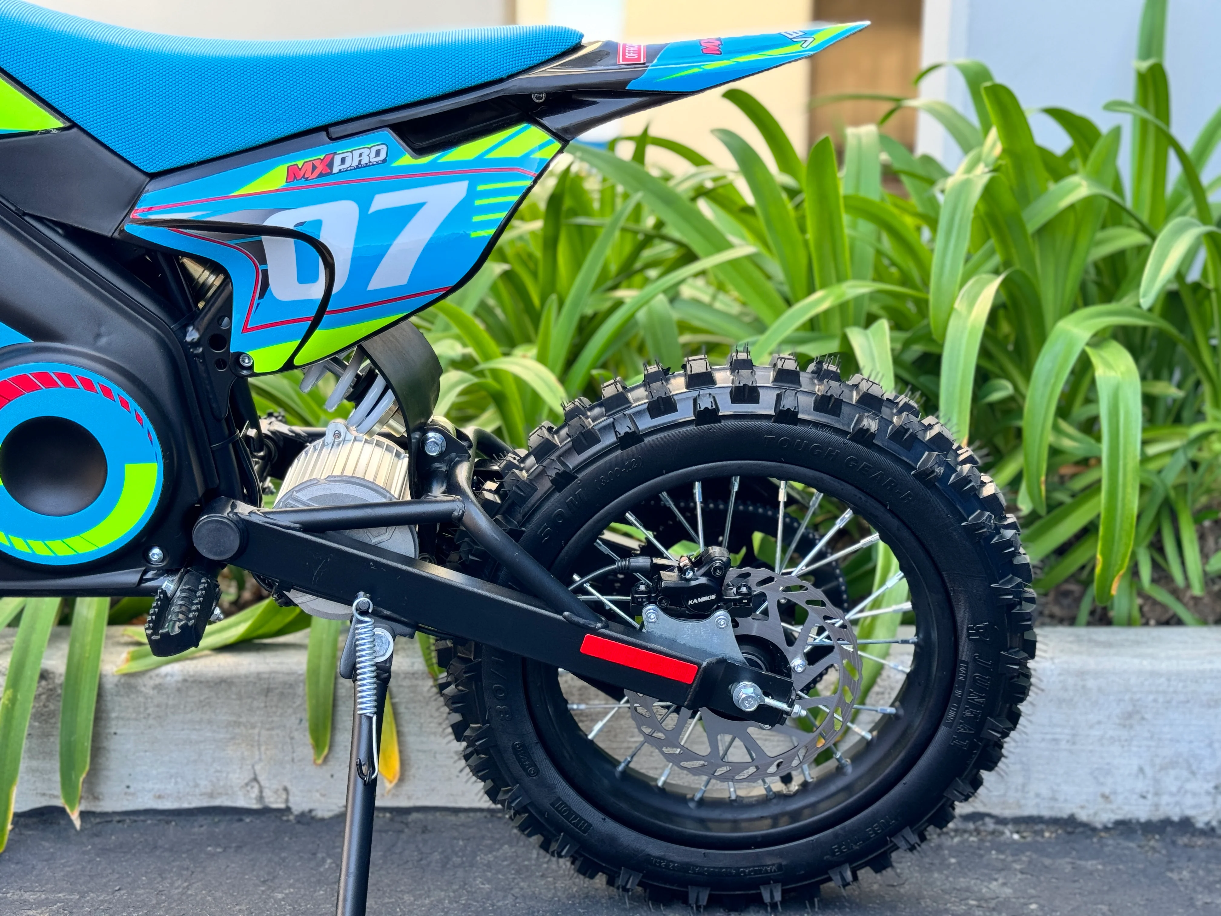 Venom Pro | 1600w Electric Dirt Bike | 48V | Lithium - Image 24
