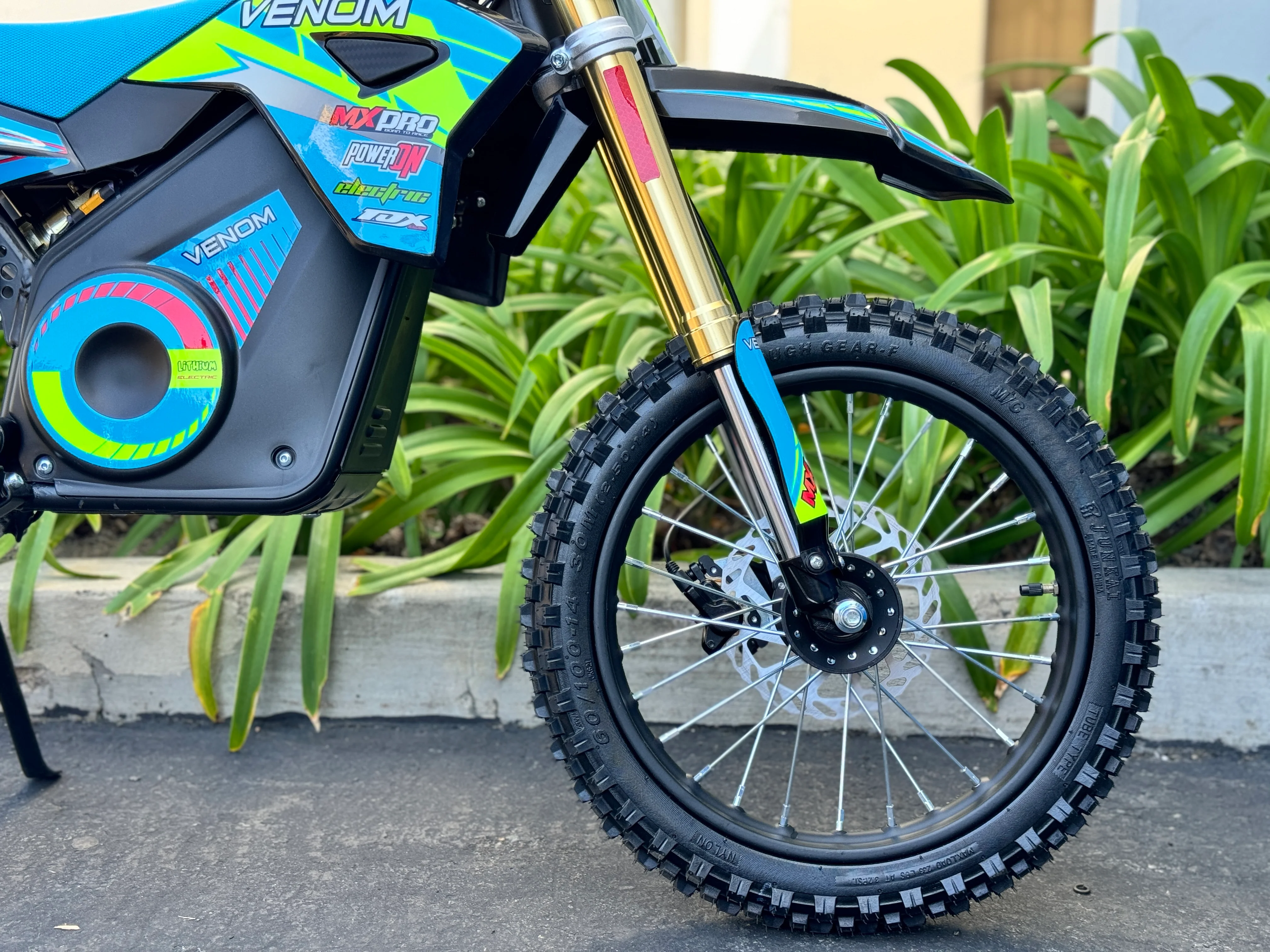Venom Pro | 1600w Electric Dirt Bike | 48V | Lithium - Image 9