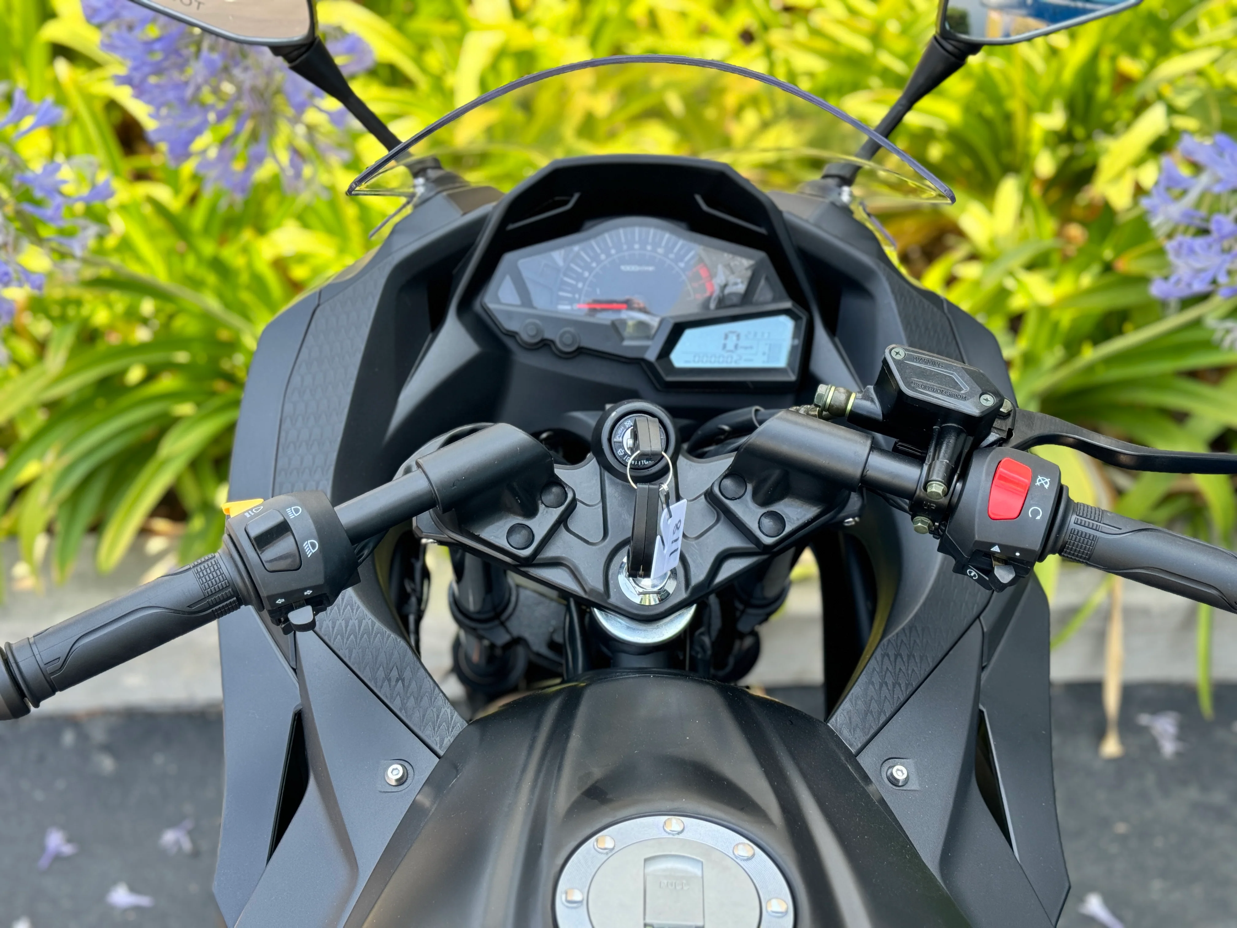Venom x19 | 200cc Automatic Motorcycle - Image 21
