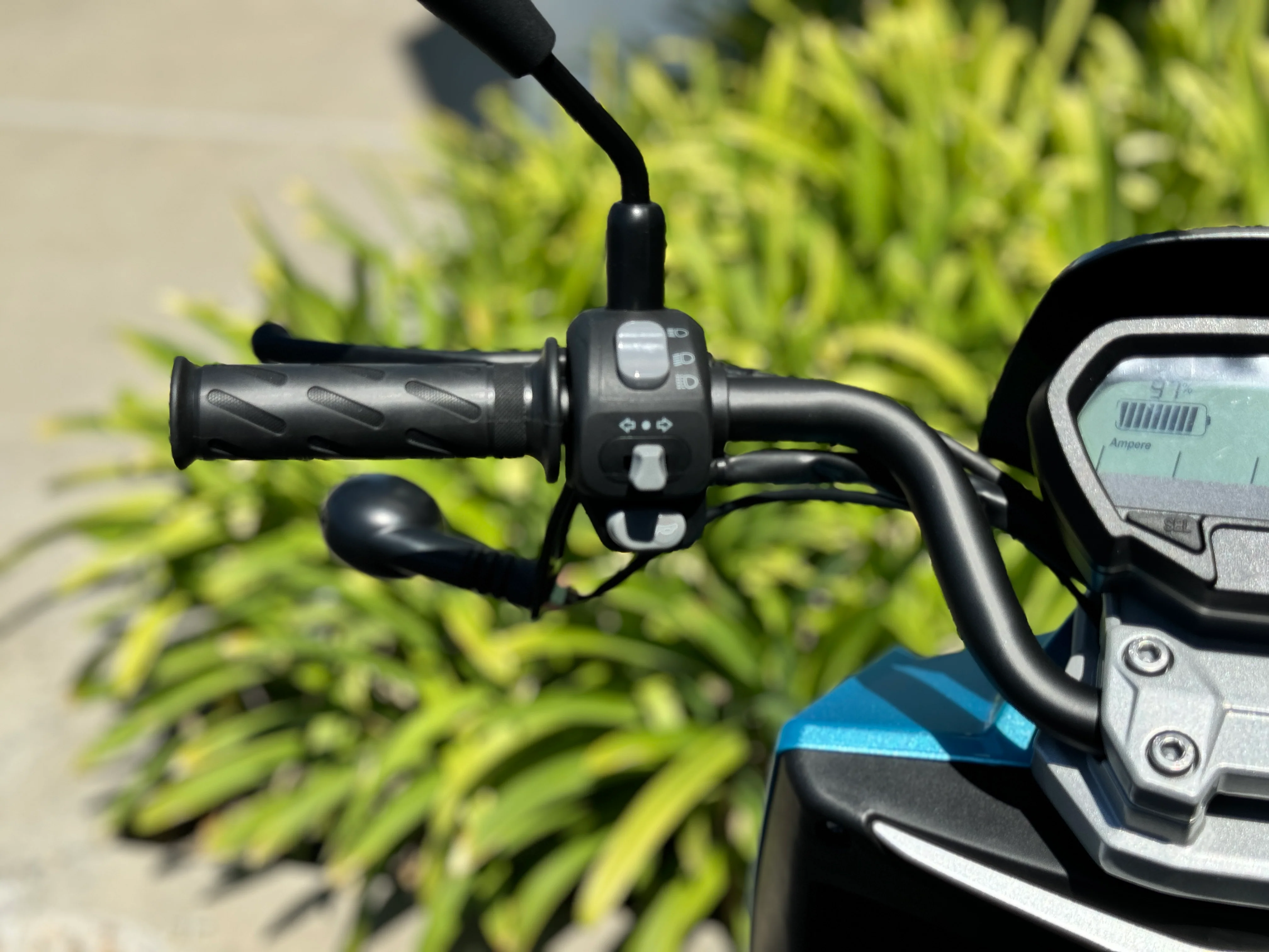Lifan E3 | 1200W Bosch Electric Scooter | 60V Lithium - Image 27