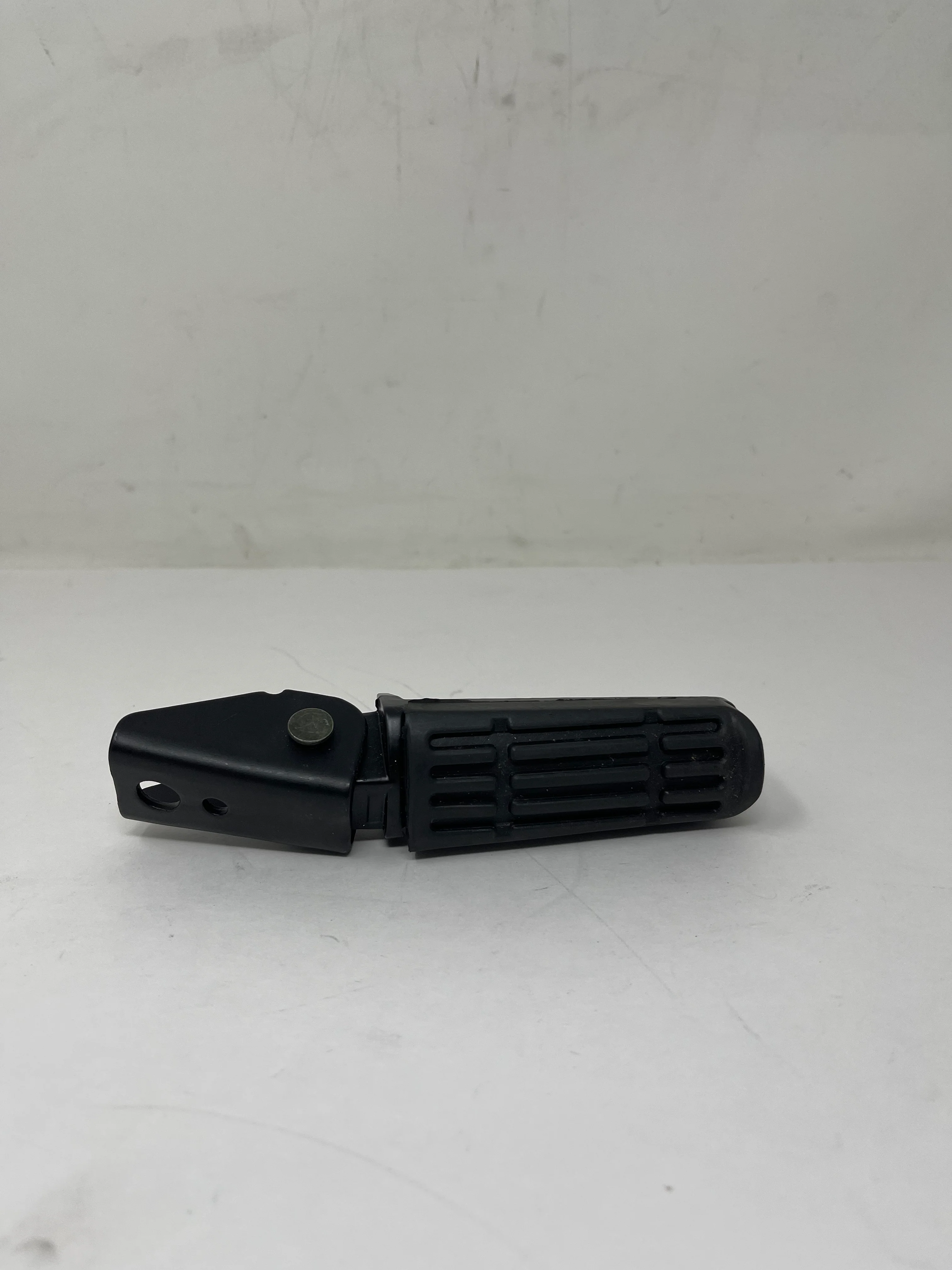 Venom Ghost 250cc Chopper | Rear Right Footrest (02050070-2) - Image 2