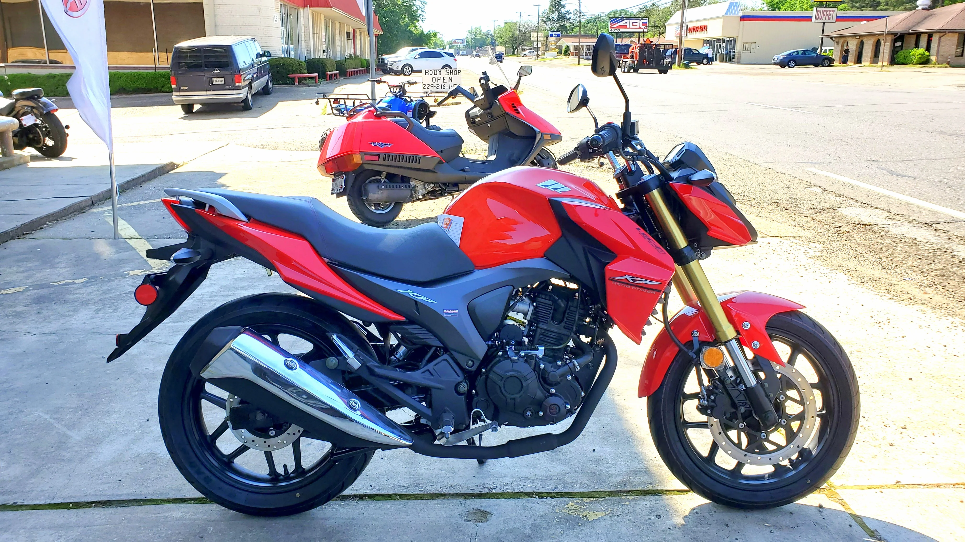 Venom KP200 | 200cc Motorcycle | Fuel-Injected | 6 Speed - Image 18