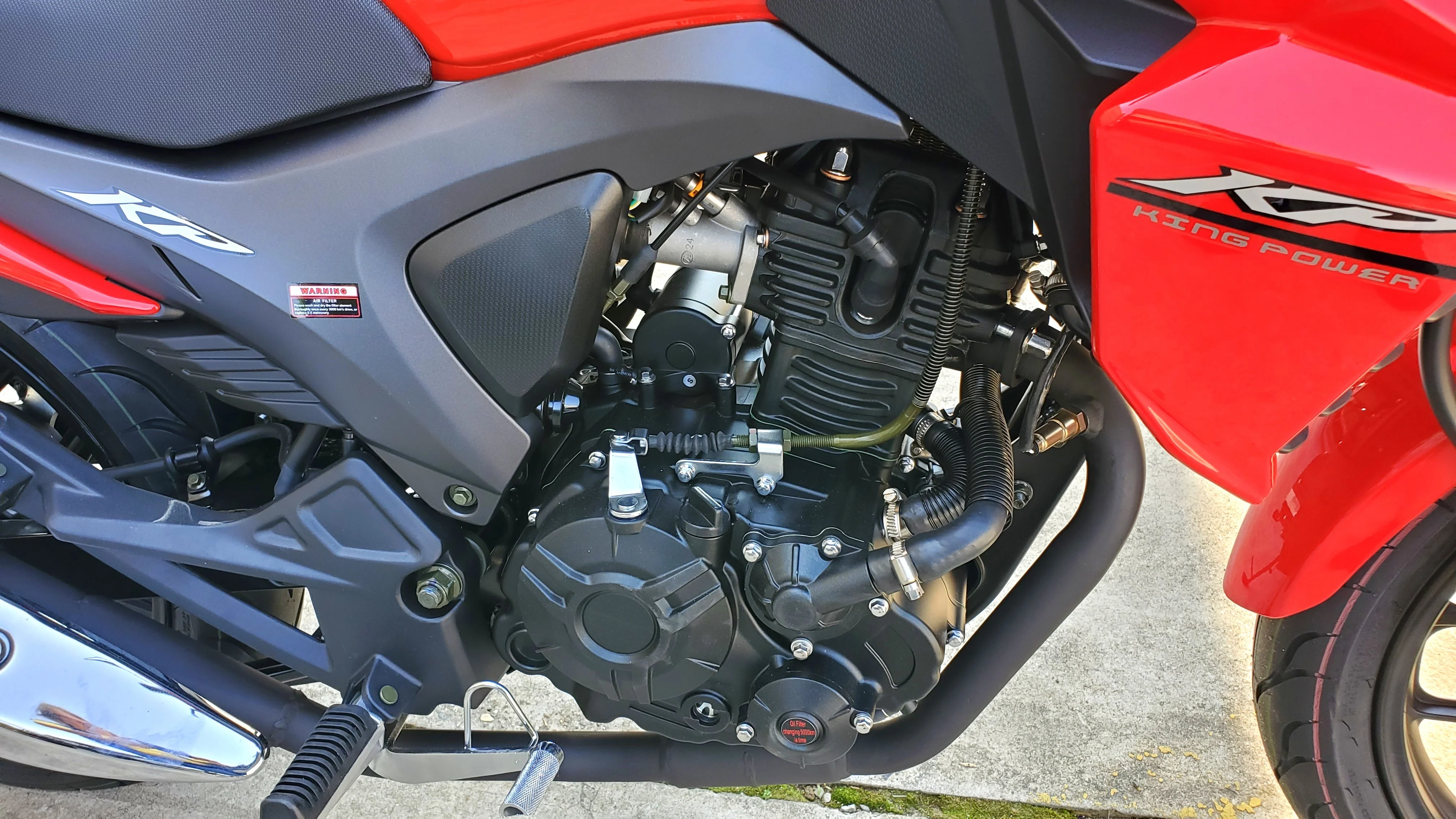 Venom KP200 | 200cc Motorcycle | Fuel-Injected | 6 Speed - Image 20