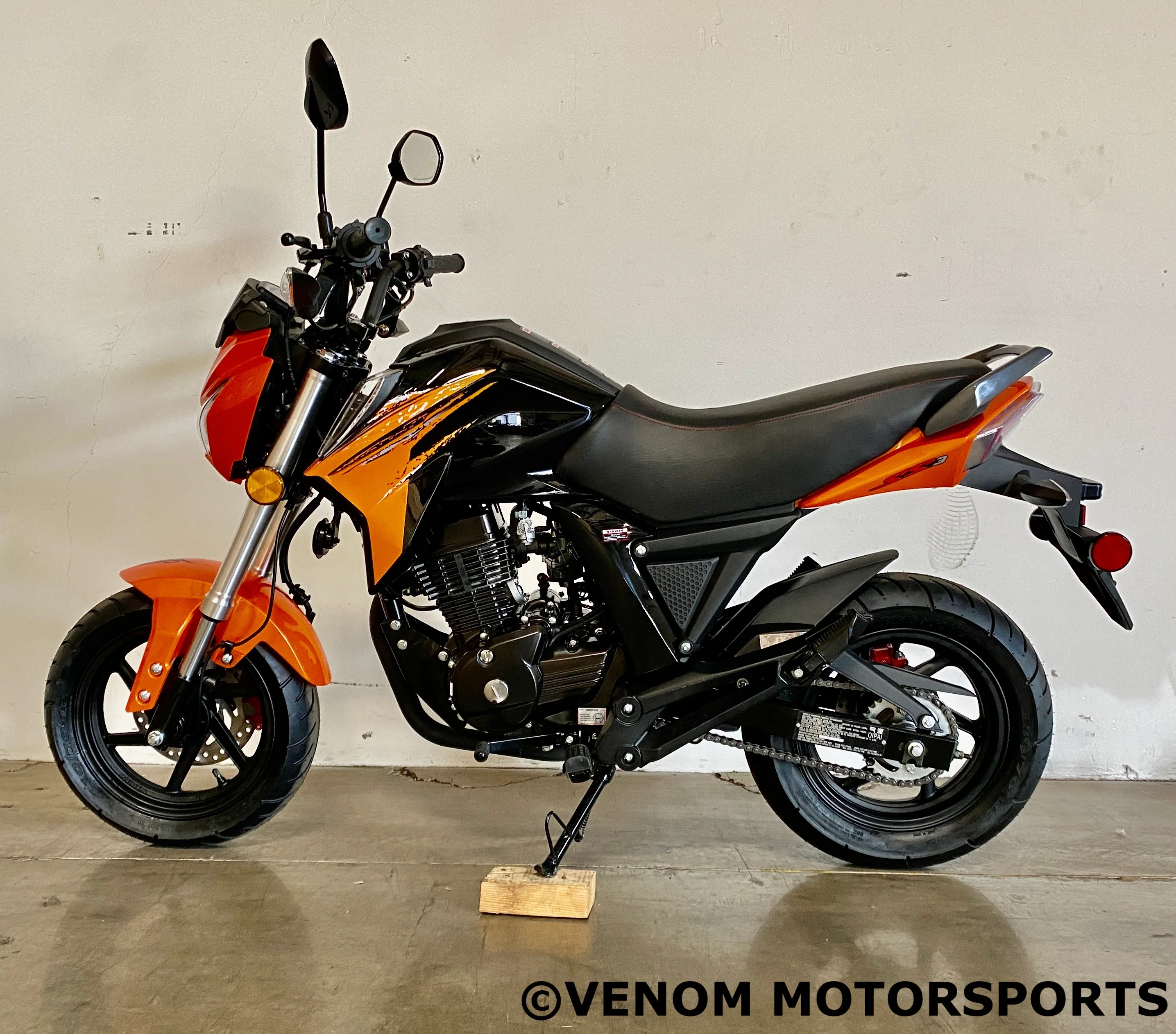 Lifan KP-Mini SS3 | 150cc Motorcycle | 5 Speed - Image 4