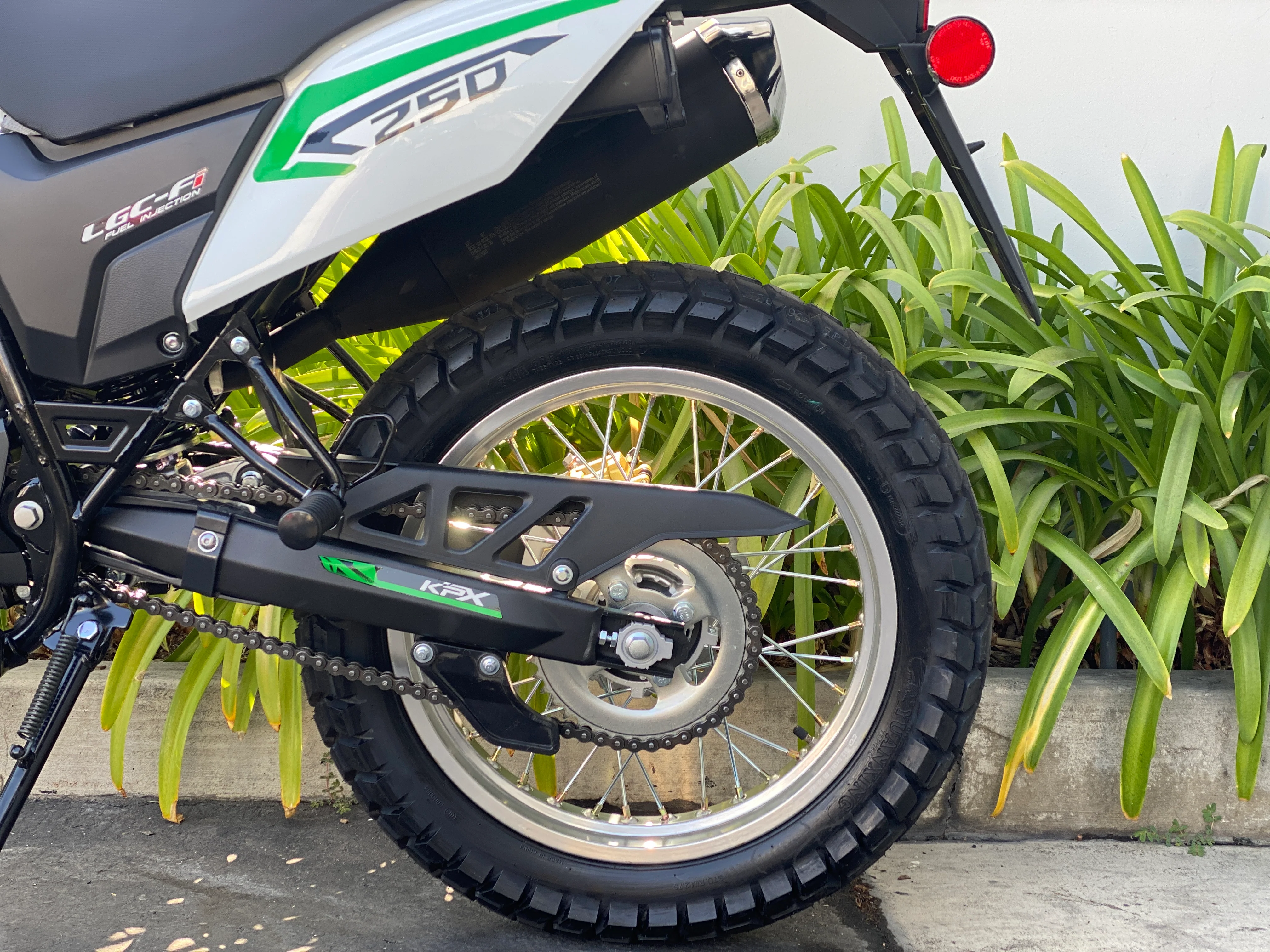 Lifan KPX 250 | 250cc Dual Sport Motorcycle | Fuel Injected | 6 Speed - Image 6