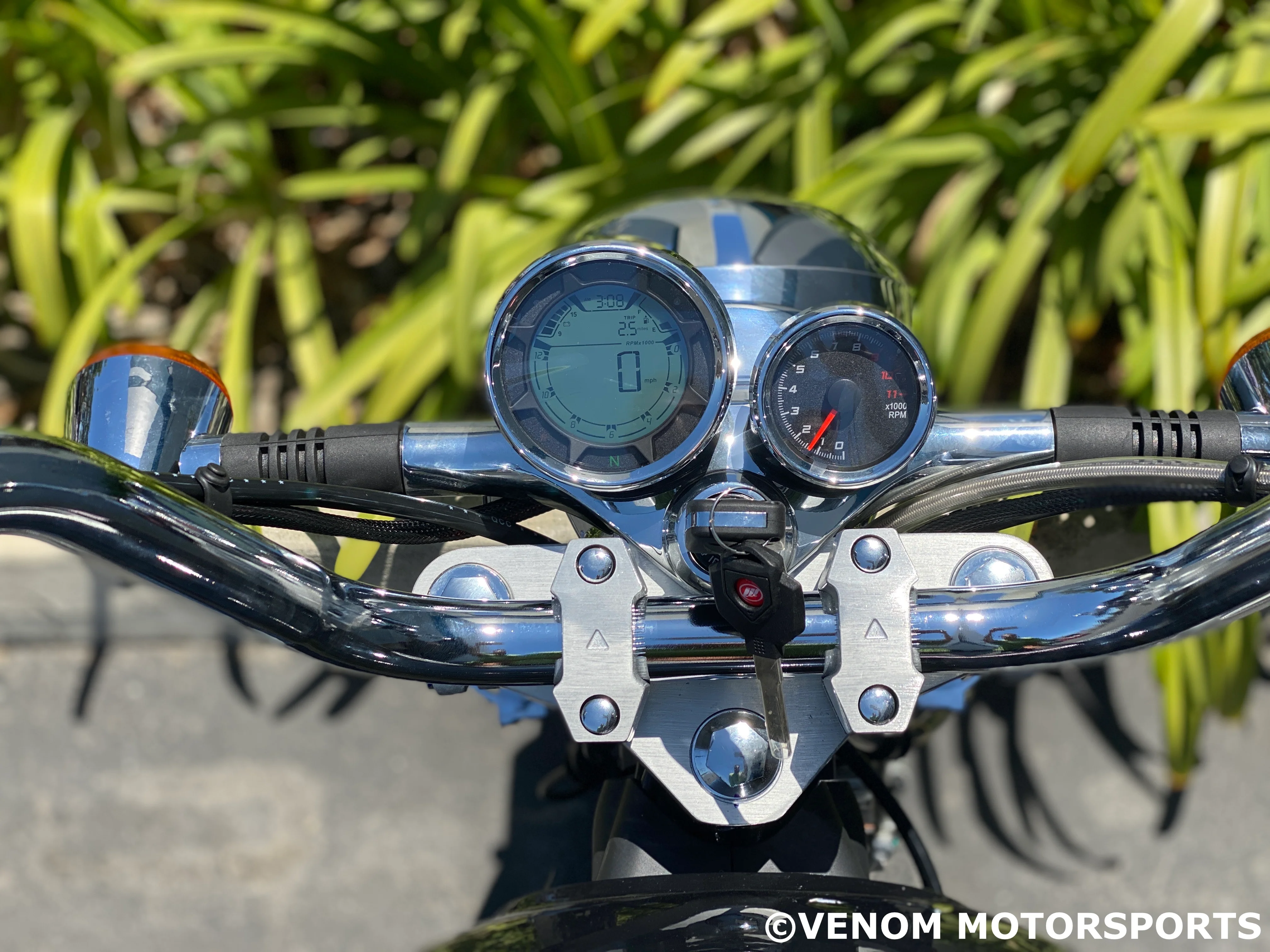 Lifan Lycan | 250cc Chopper | V-Twin | Fuel Injected | 5-Speed - Image 15