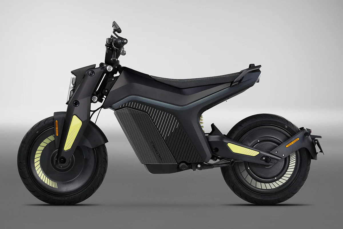 Naxeon I AM Electric Motorcycle | 6.5kW Motor | 72V Lithium Battery | Street Legal - Image 3