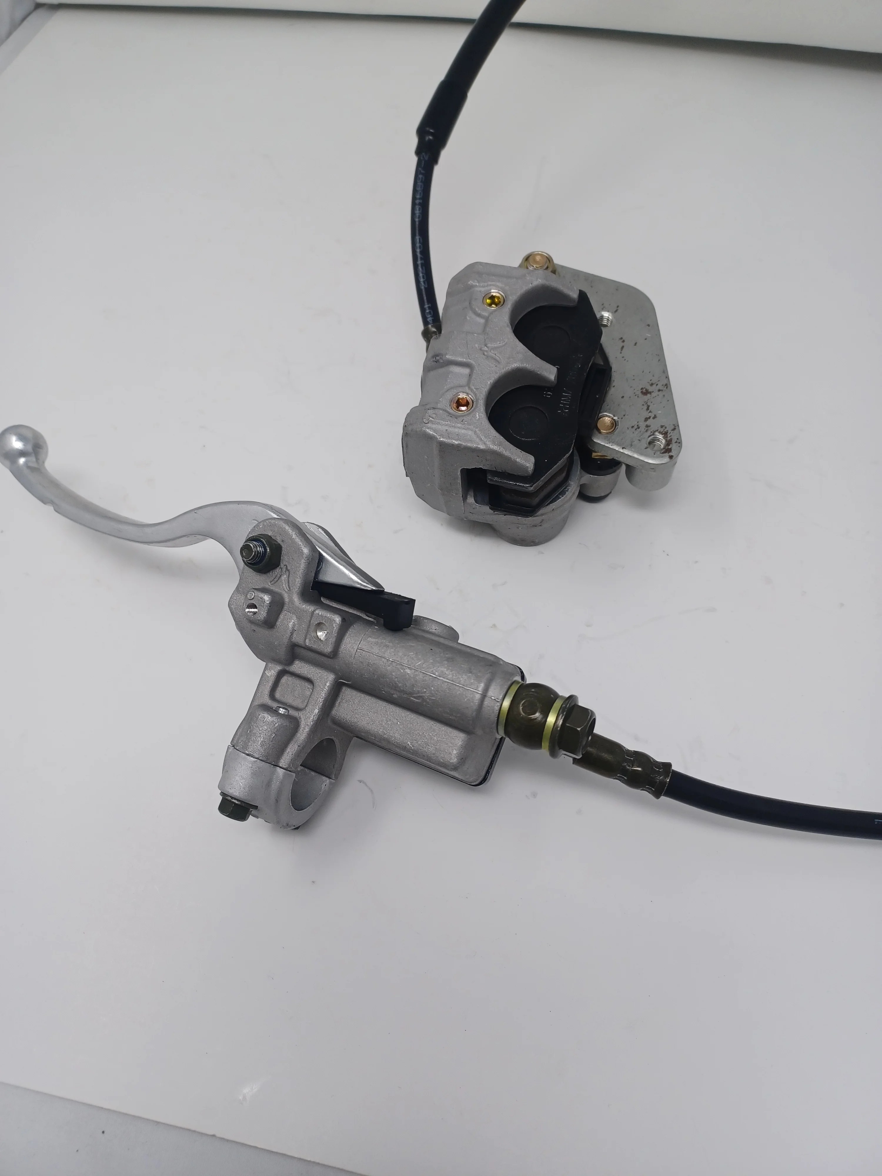 Venom Thunder 125cc Dirt Bike | Front Brake Assembly (308001083001) - Image 3