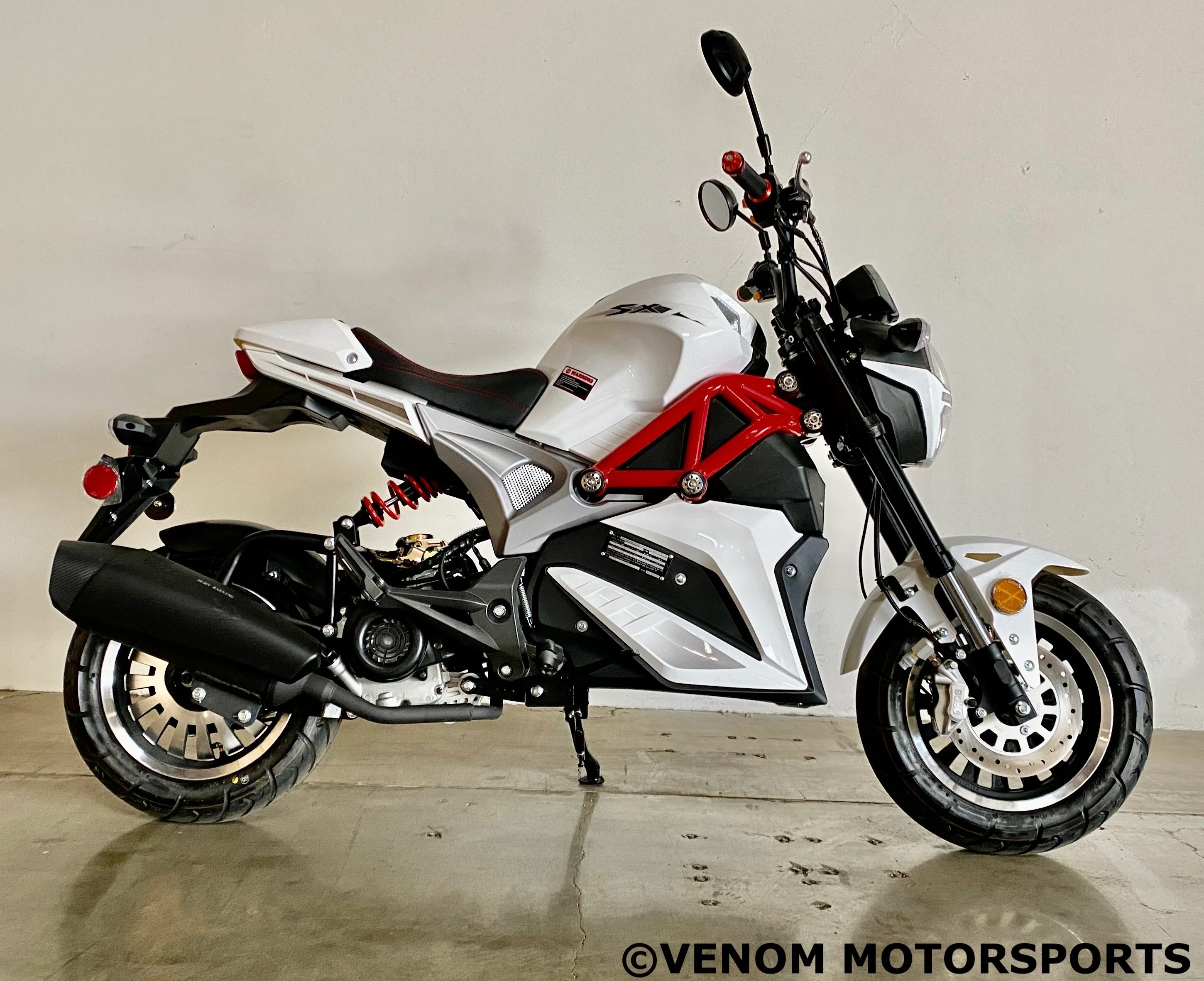 Venom x21 | 50cc Motorcycle | Automatic Transmission - Image 10