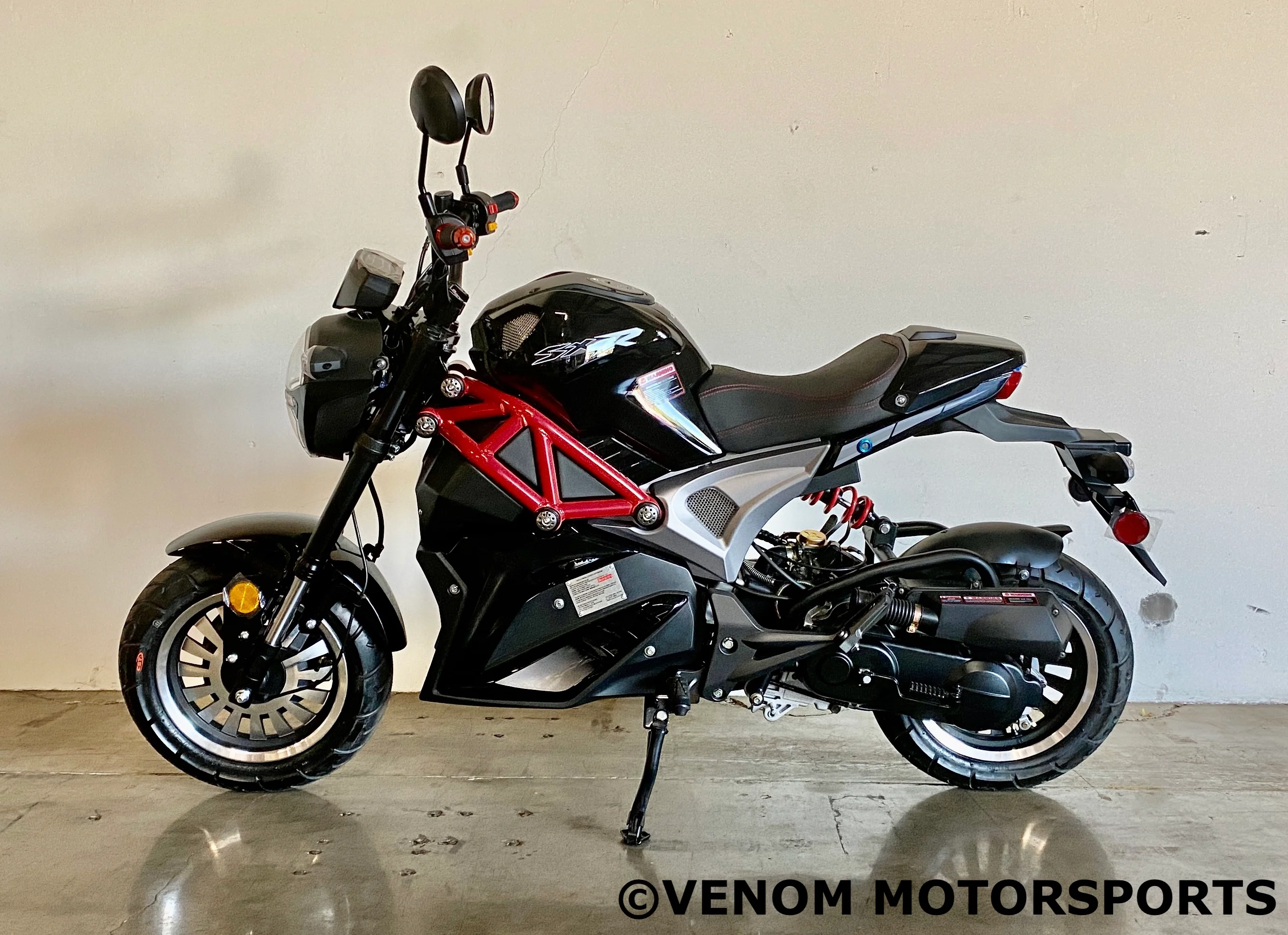 Venom x21 | 50cc Motorcycle | Automatic Transmission - Image 13
