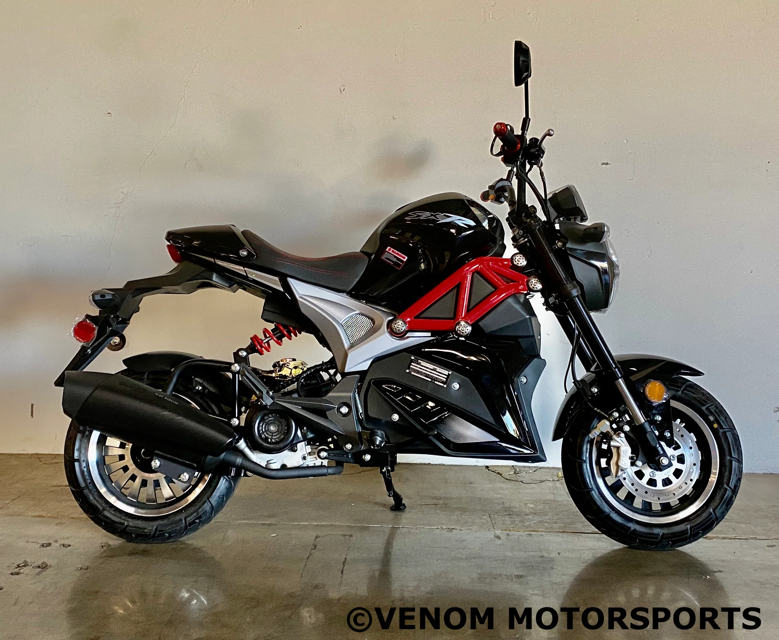 Venom x21 | 50cc Motorcycle | Automatic Transmission - Image 17