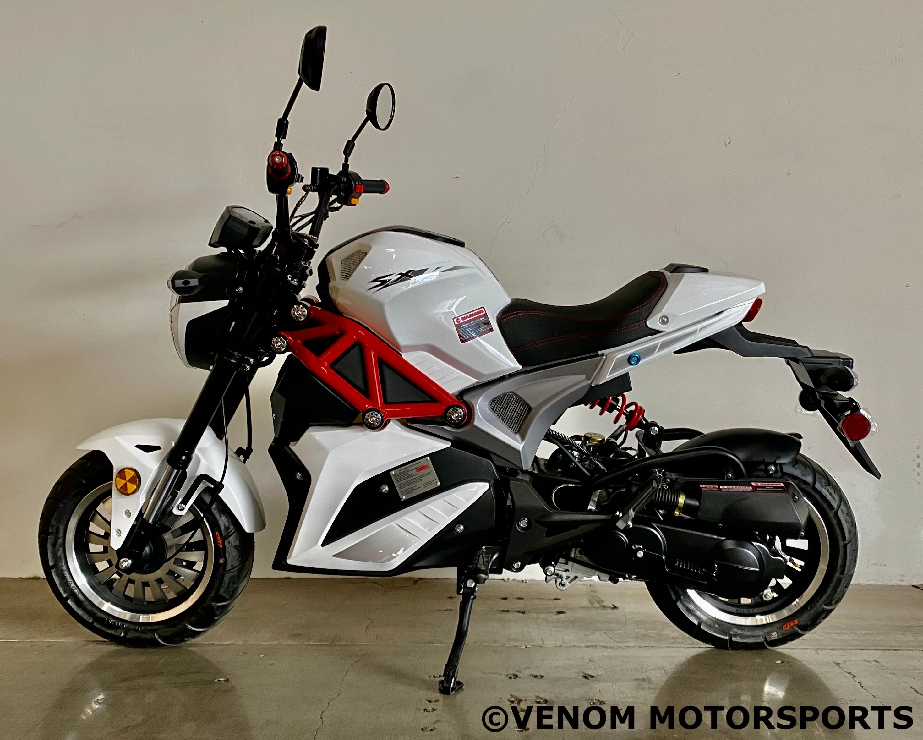 Venom x21 | 50cc Motorcycle | Automatic Transmission - Image 6