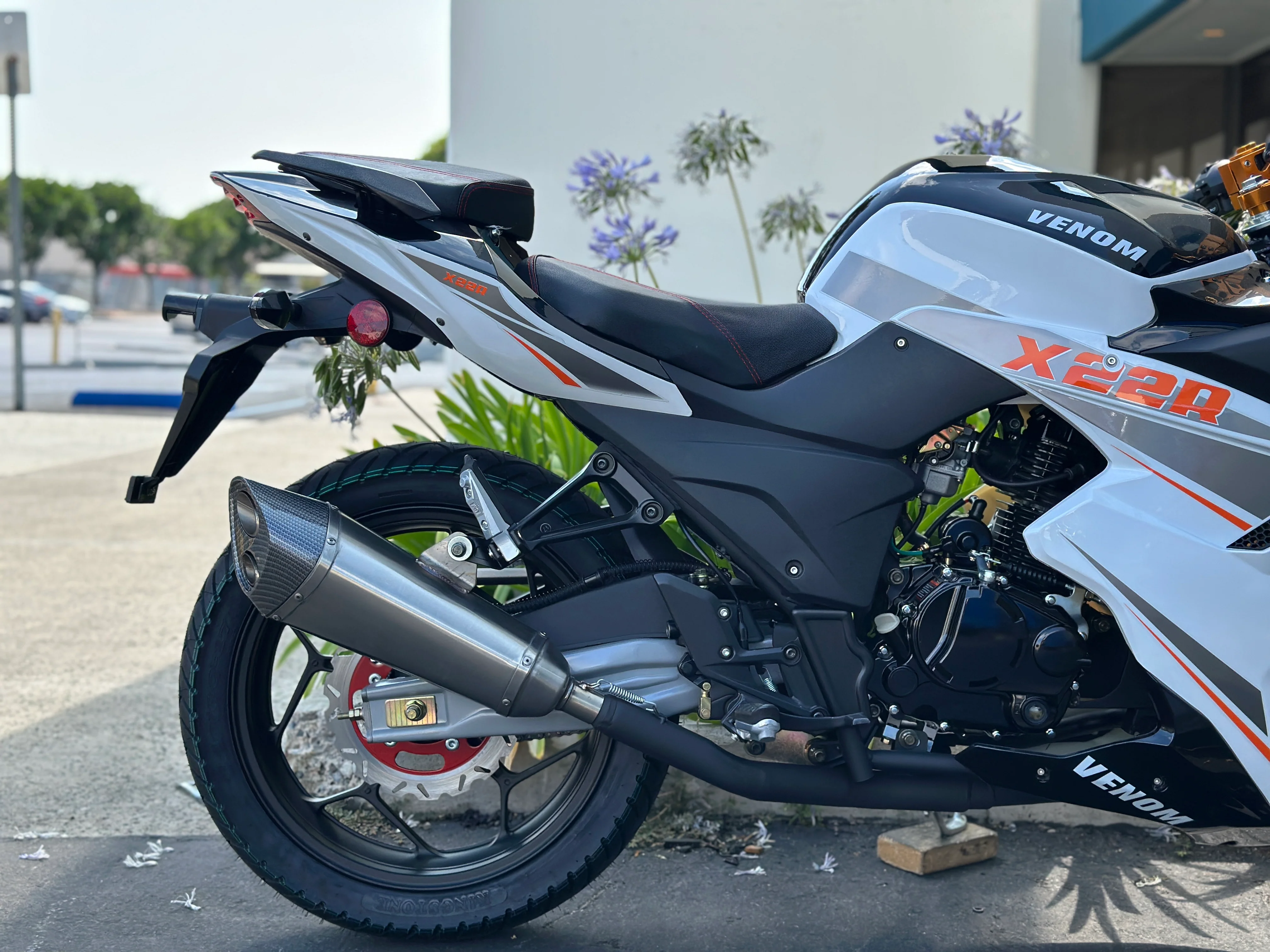Venom x22R | 250cc Motorcycle | Ninja | 5 Speed - Image 33