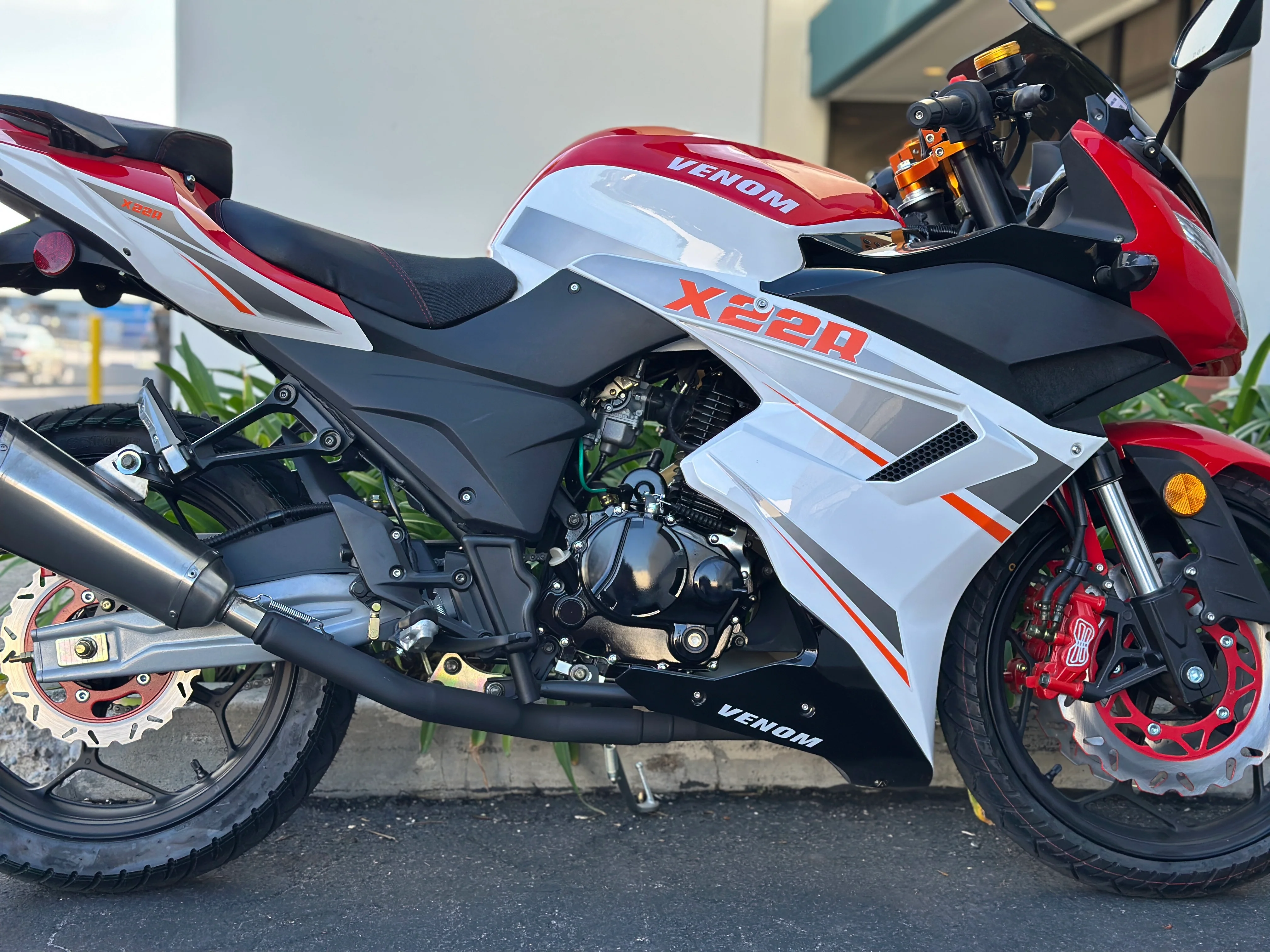 Venom x22R | 250cc Motorcycle | Ninja | 5 Speed - Image 42