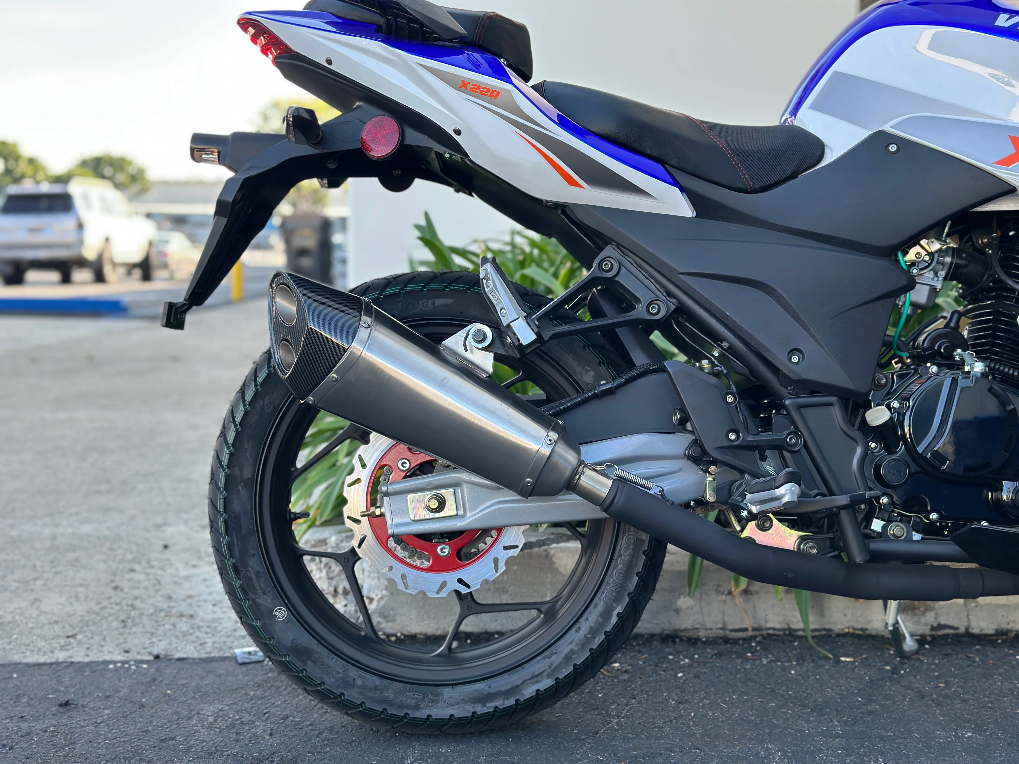 Venom x22R | 250cc Motorcycle | Ninja | 5 Speed - Image 17