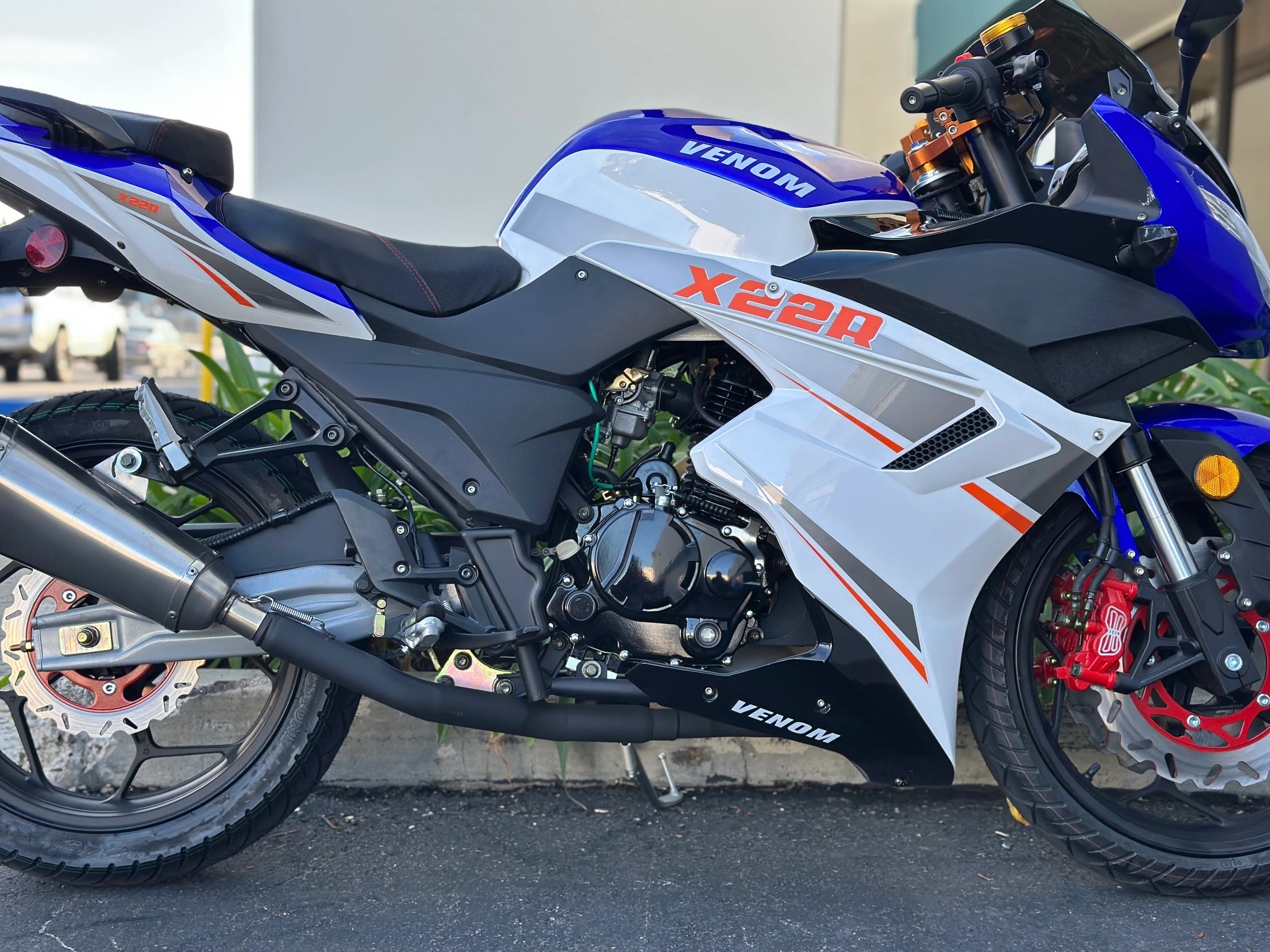 Venom x22R | 250cc Motorcycle | Ninja | 5 Speed - Image 18