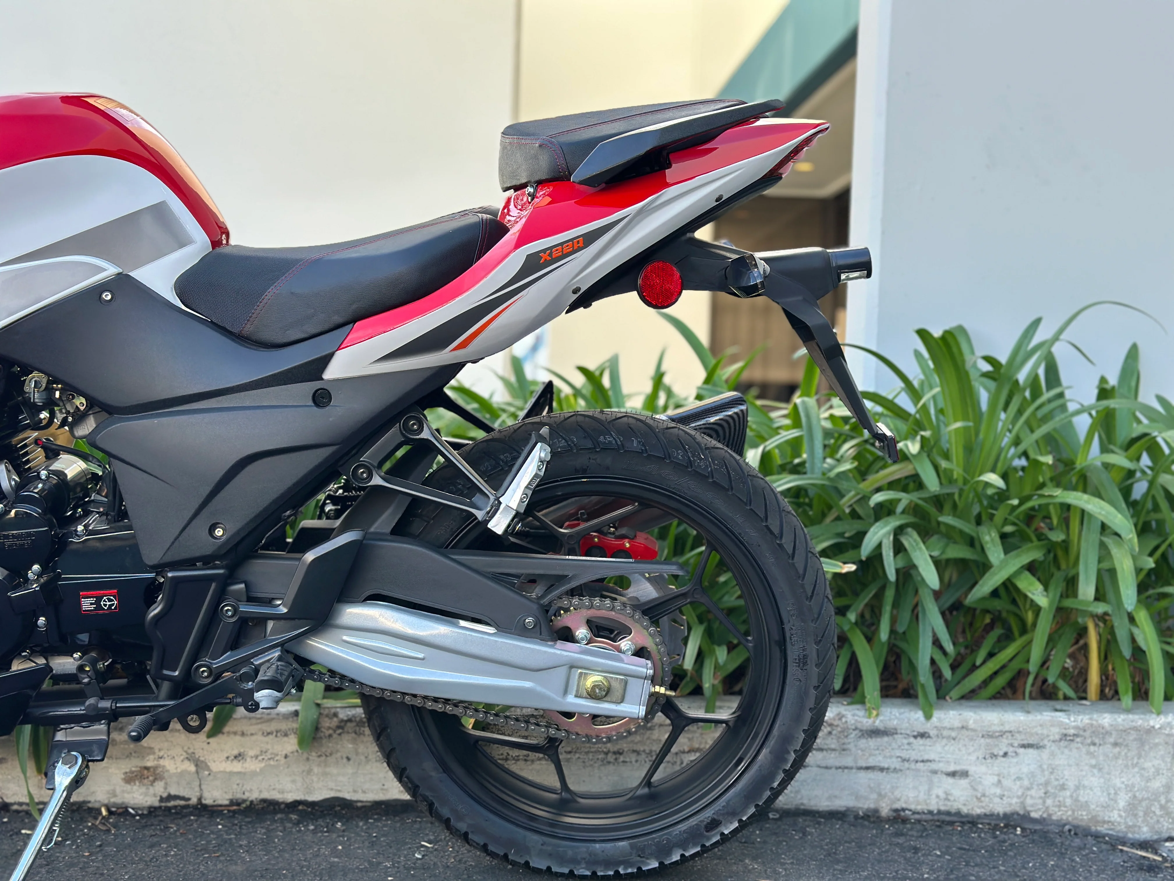 Venom x22R | 250cc Motorcycle | Ninja | 5 Speed - Image 32