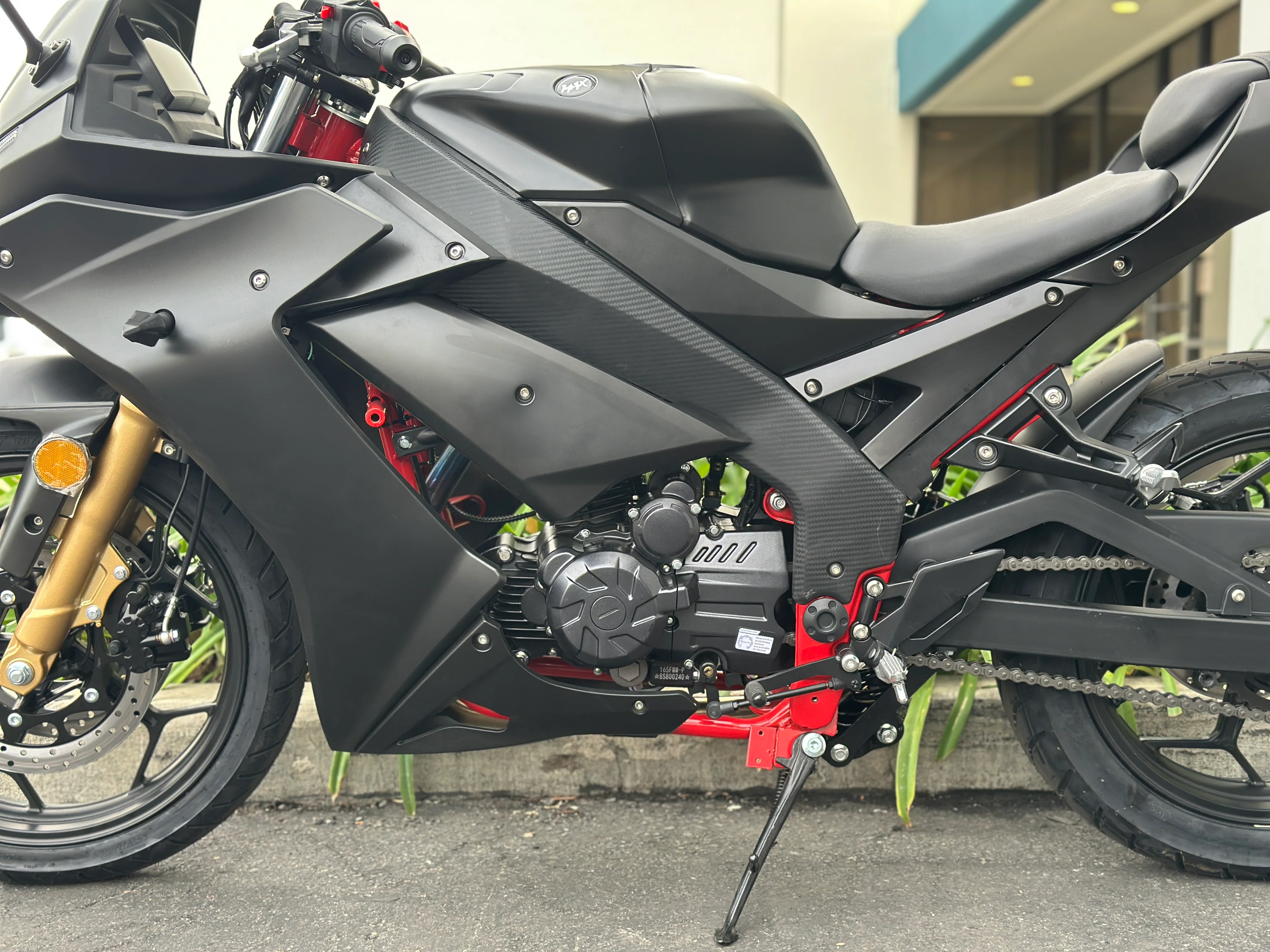 Venom x22RR EFI | 250cc Motorcycle | Double-R | 6 Speed - Image 4