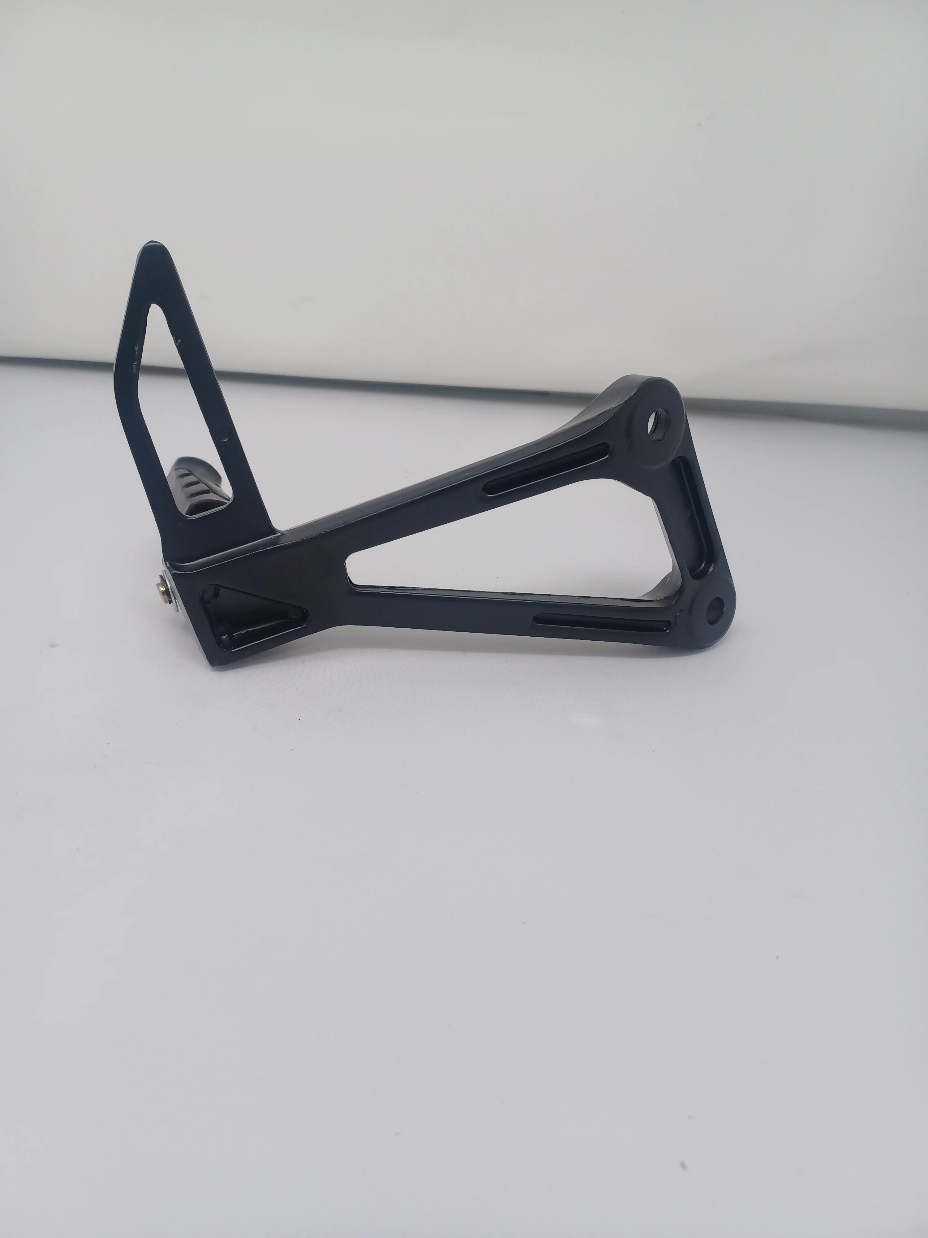 X22R 250cc Rear Left footrest 02050040 - Image 4