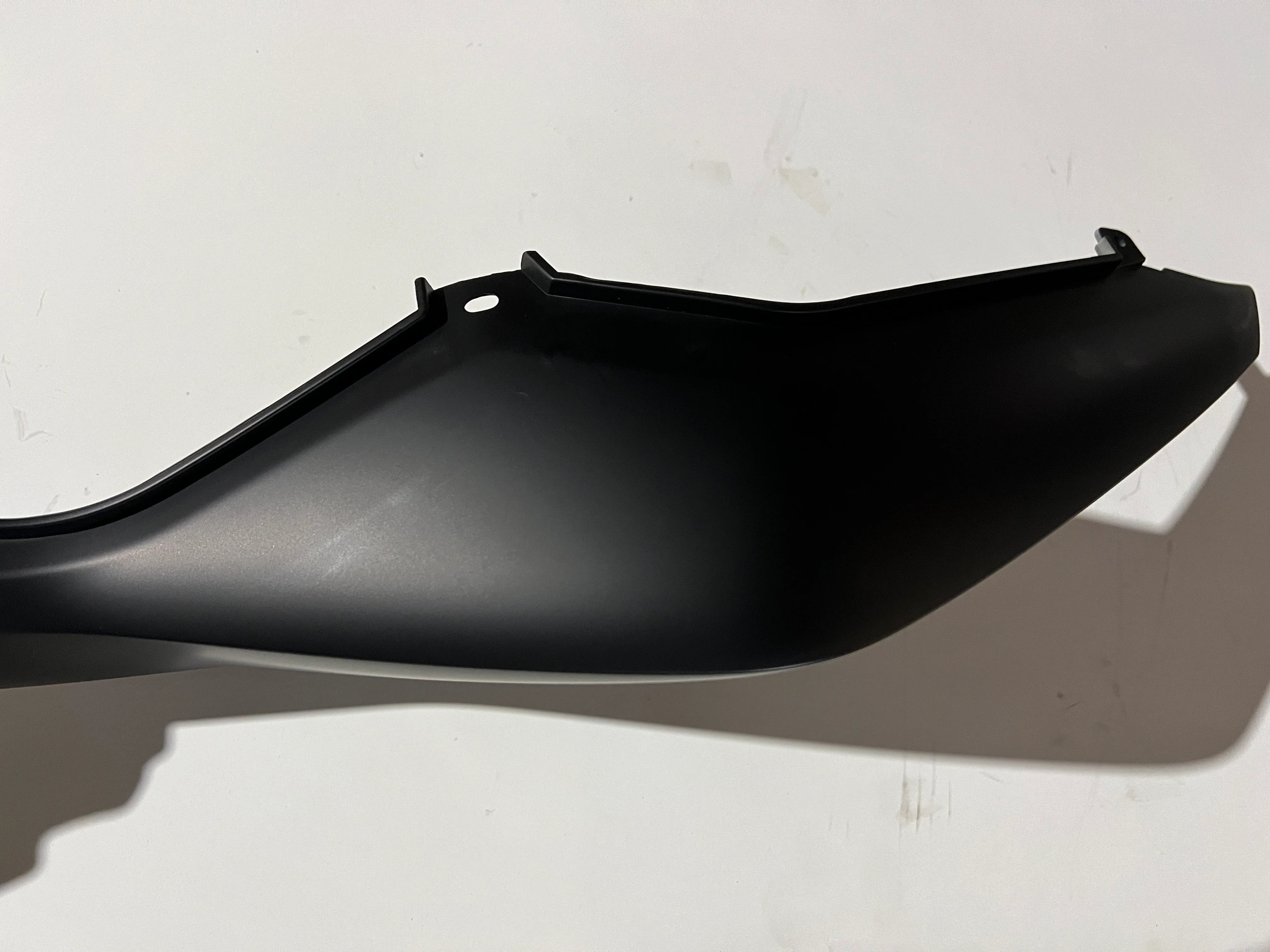 X22R MAX 250cc Motorcycle | Left Tail Fairing (H6-70067) - Image 3